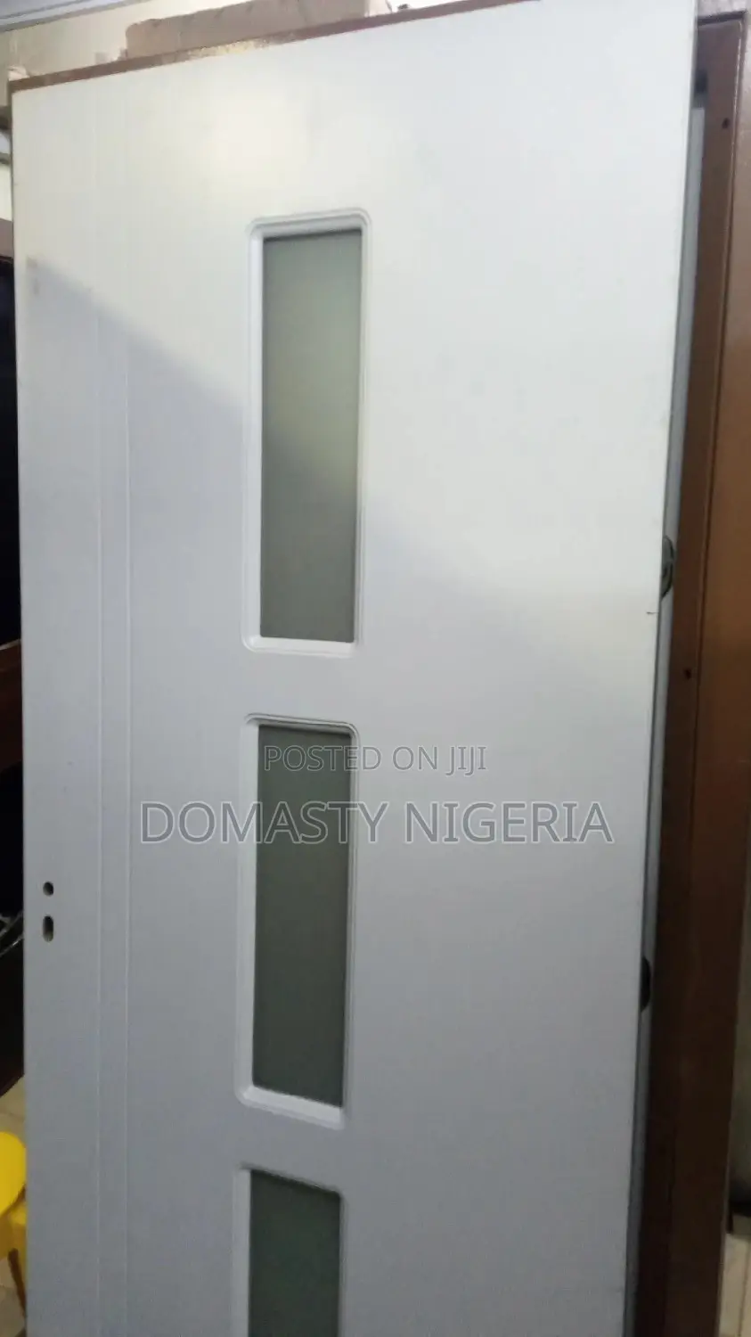 Kitchen to Dinning Door