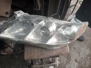Toyota Camry Left Headlamp 2008