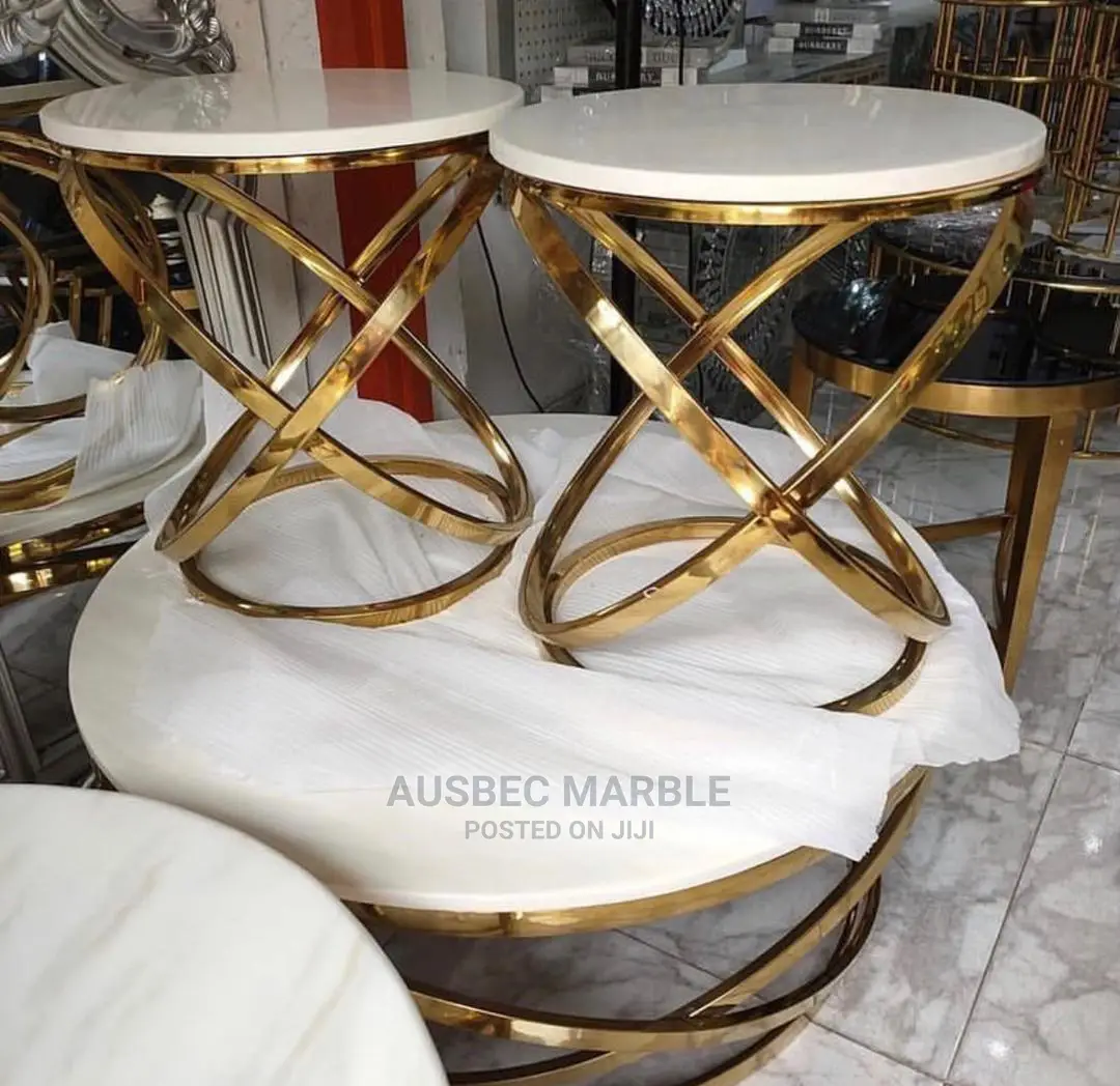 Center Table With 2 Side Stood