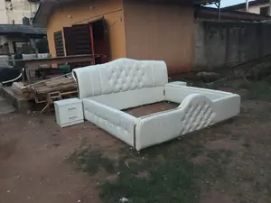 Bed 6 ×6 Bed With Bedside 2