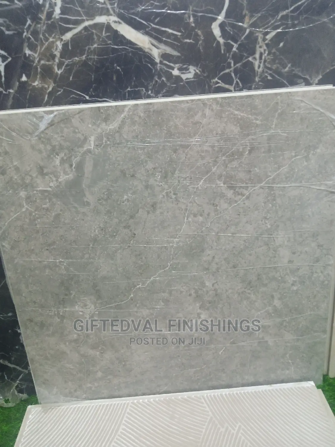 Quality Glossy Floor Tiles