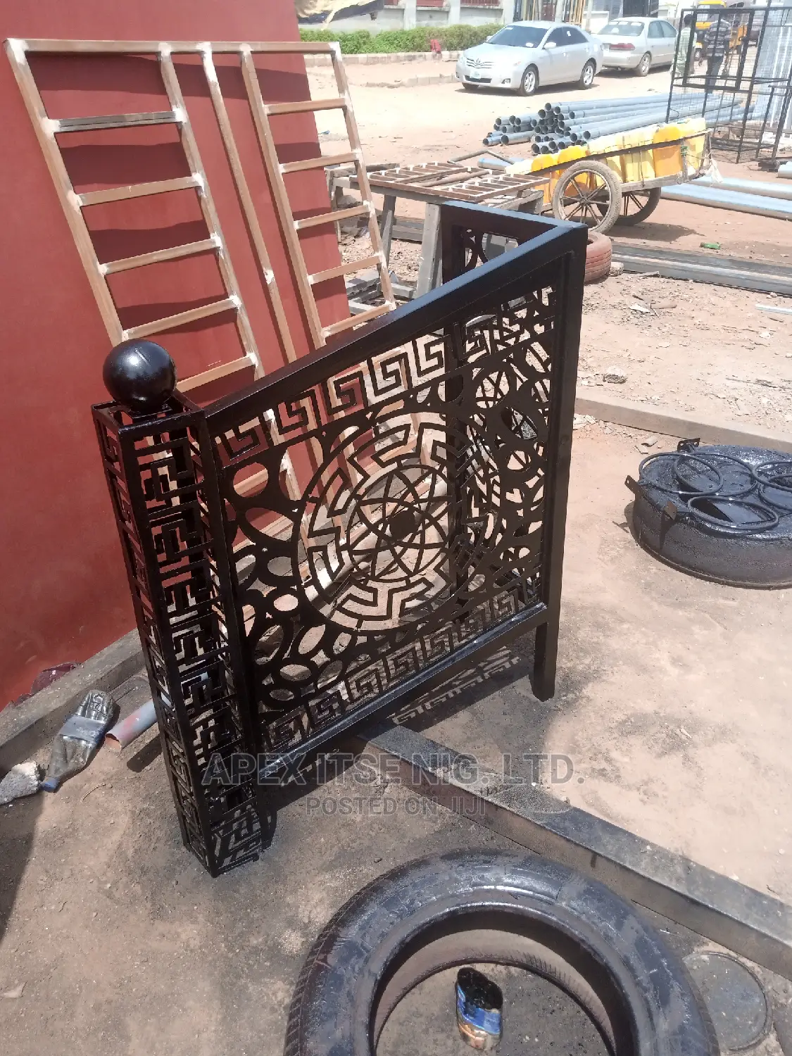 Lazer Cut Bal. 306