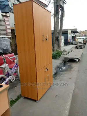 Wood Waedrobe