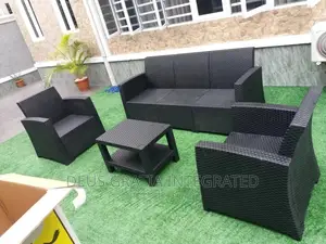 Outdoor 6 Seater And Table