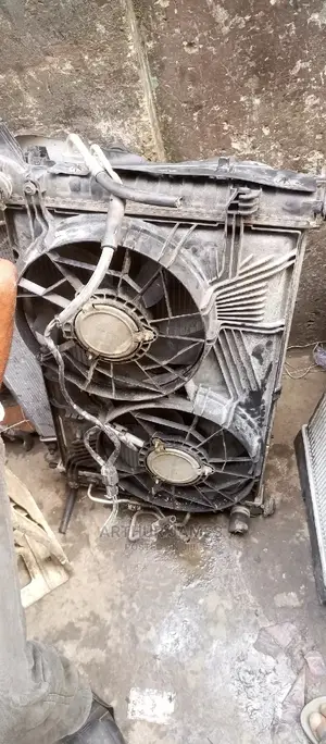 Complete Radiator GMC Sierra 2015