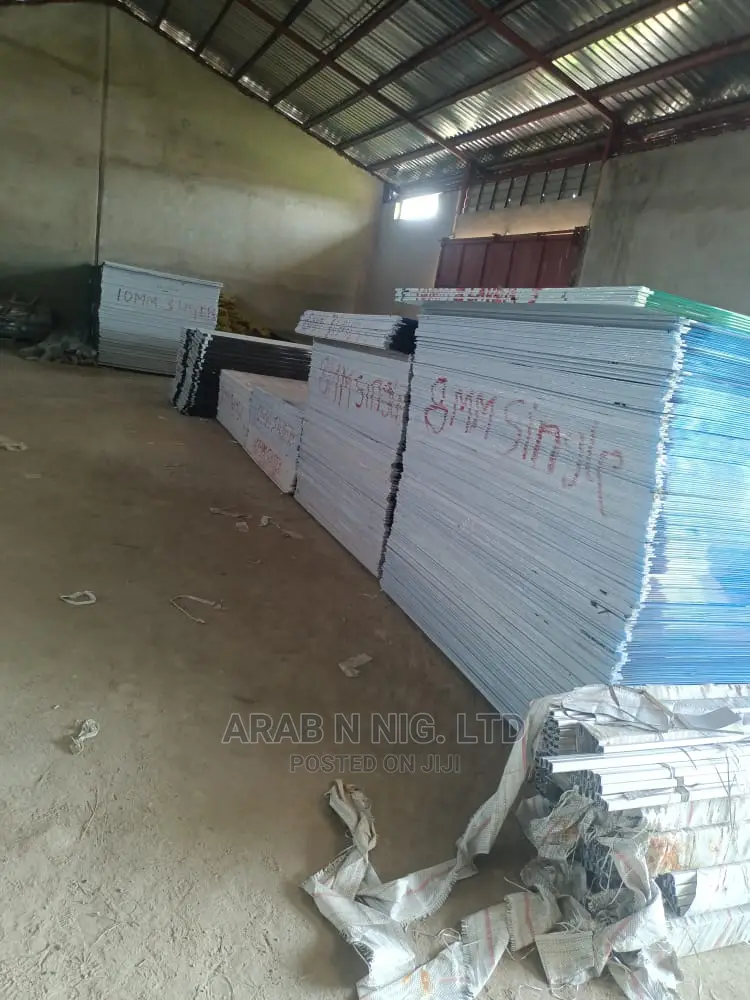 Israeli U-Lock (Danpalon Polycarbonate and Skylight Sheets)