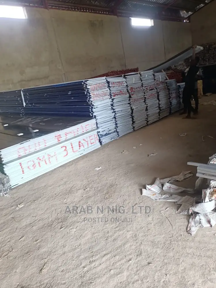 Israeli U-Lock (Danpalon Polycarbonate and Skylight Sheets)