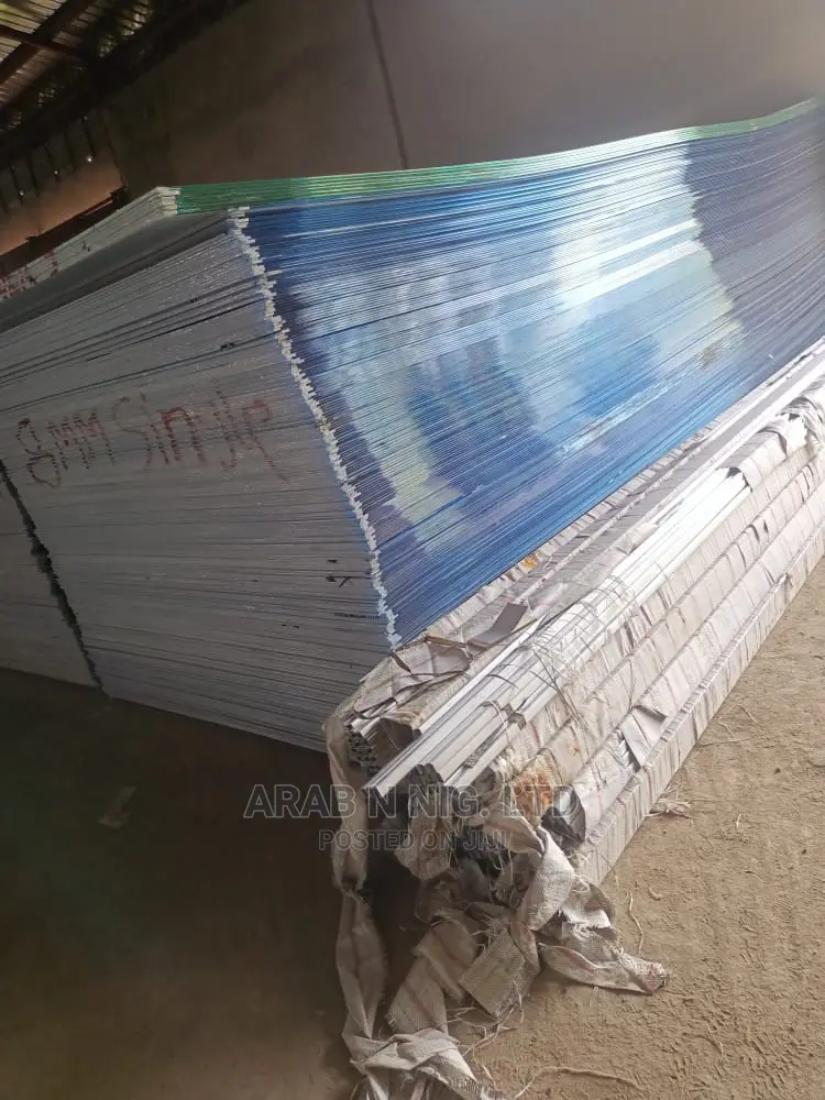 Israeli U-Lock (Danpalon Polycarbonate and Skylight Sheets)