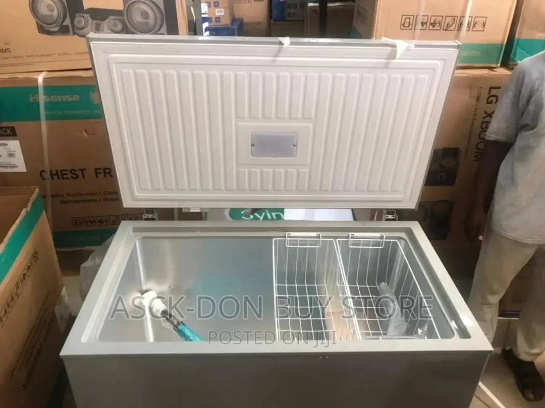 390liters Hisense Chest Freezer Big Size (Ice Cold Level)