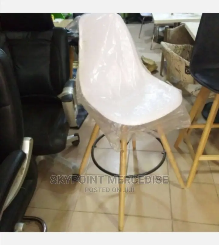 Adjustable Restaurant Chair