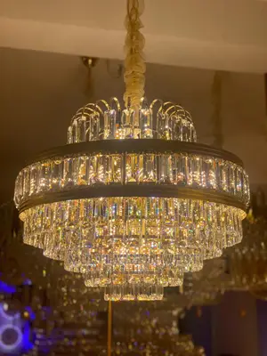 BK25 Chandeliers
