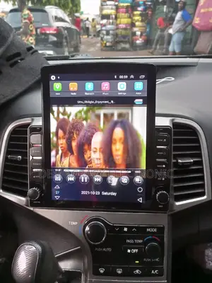 Venza Tesla Screen With GPS Navigation System (Map)