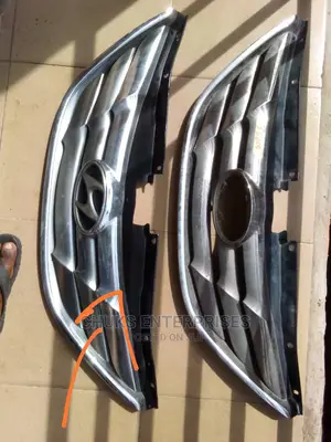 Hyundai Sonata 2012 Grill