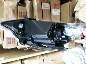 Headlamp for Kia Rio 2012.