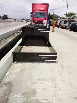 4andhalfby6 Bedframe