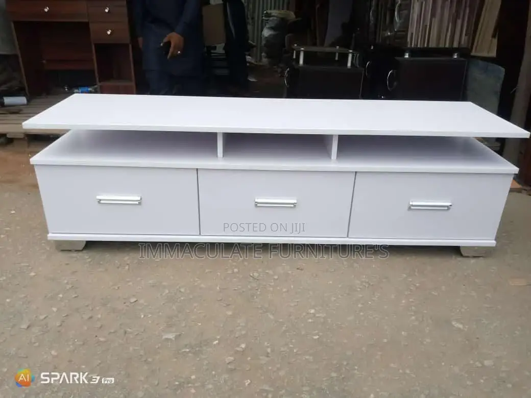5ft Television Stand