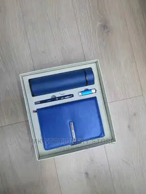 4sets of Notepad, Flask, Flash Drive 16gb, Exclusive Pen