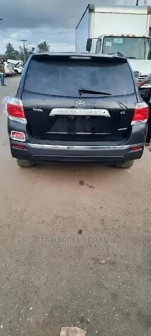 Toyota Highlander 2008 Edition Upgraded 2012 Model