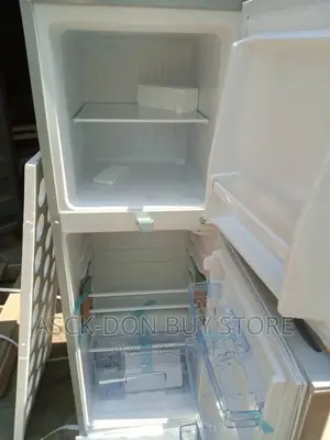 Lg Standing Refrigerator 260liters