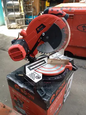 Circular Saw Machine