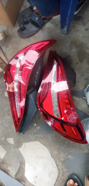 2019 Mercedes Benz CLA 250 Rear Light Set.
