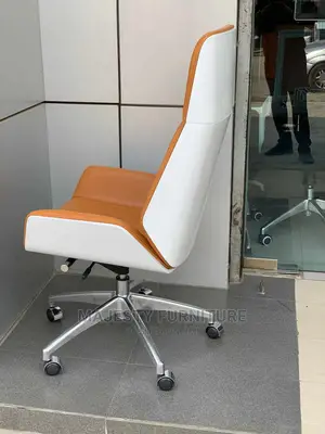 Executive Office Swivel Chair.