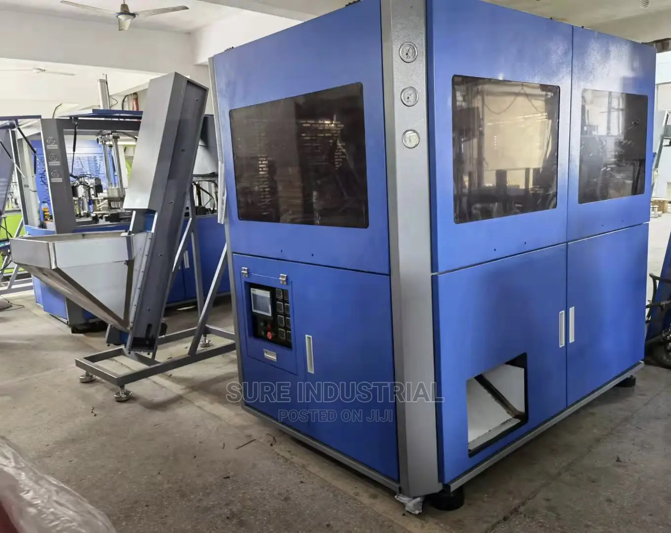 Automatic Pet Bottle Blowing Machine