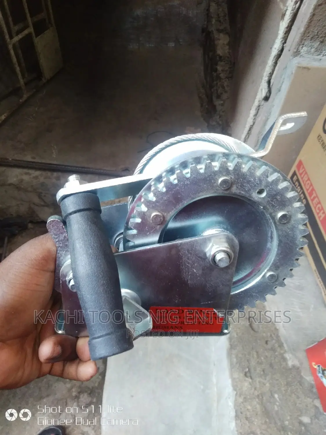 15 Lb Hand Winch