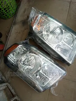 Headlight for 2010 Honda Pilot