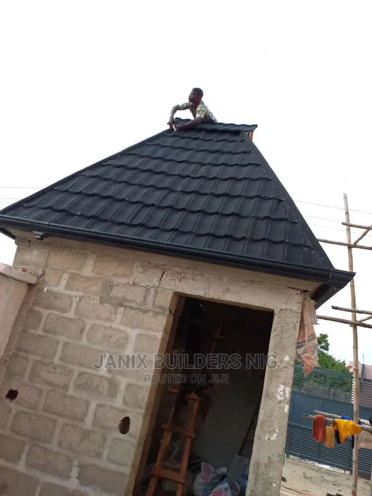 Bond Roofing