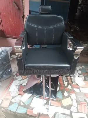 Portable Barbing Chairs