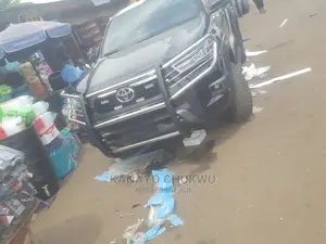 Front Gard for Toyota Hilux 2021