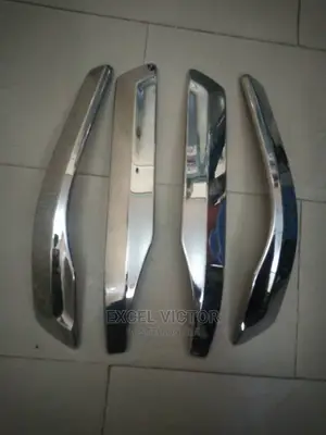 Side Front Bumper Chrome 2013/14 Pilot