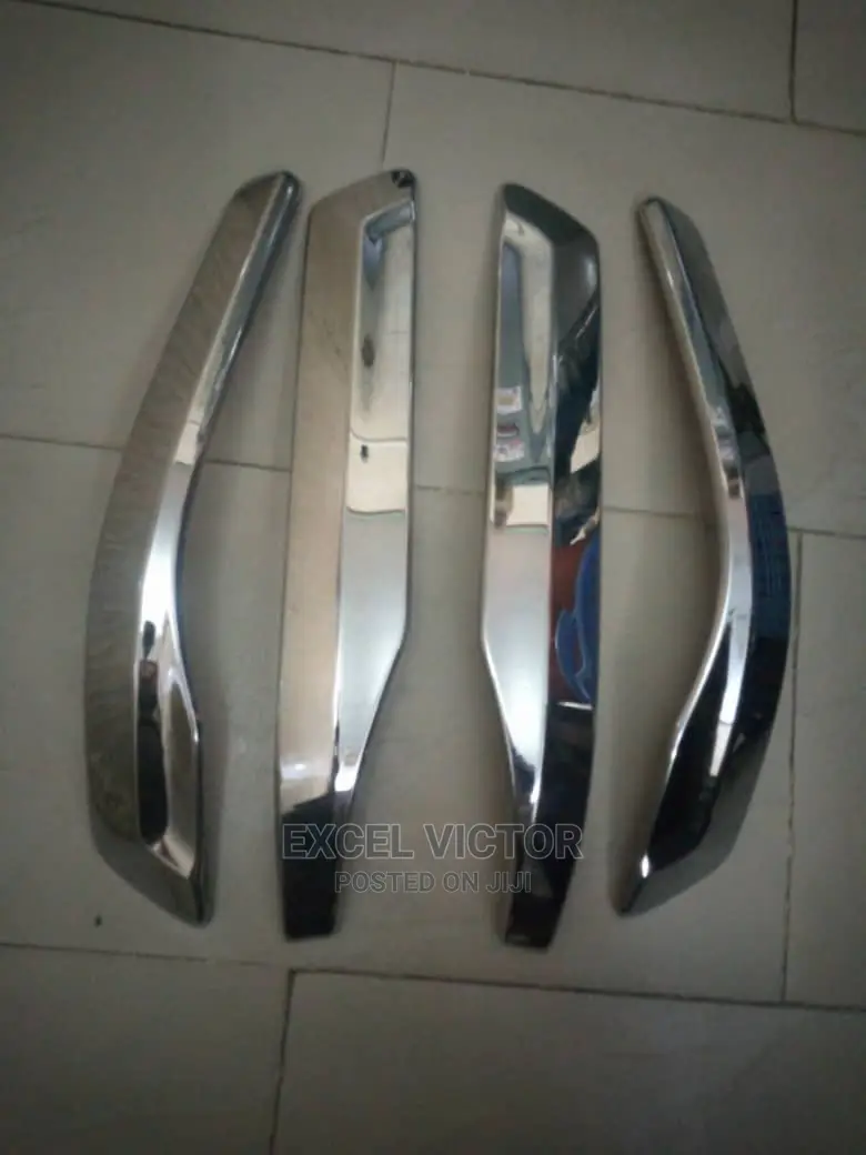 Side Front Bumper Chrome 2013/14 Pilot