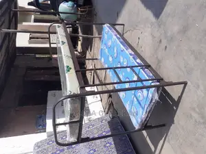2.5 by 6 Bundle Bunks With the Mattress
