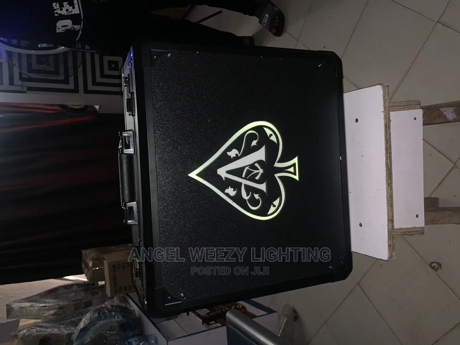 Champagne Box