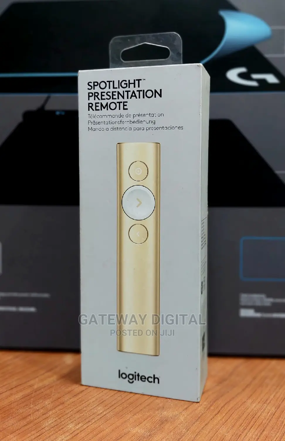 Logitech Spotlight Presentation Remote-Gold