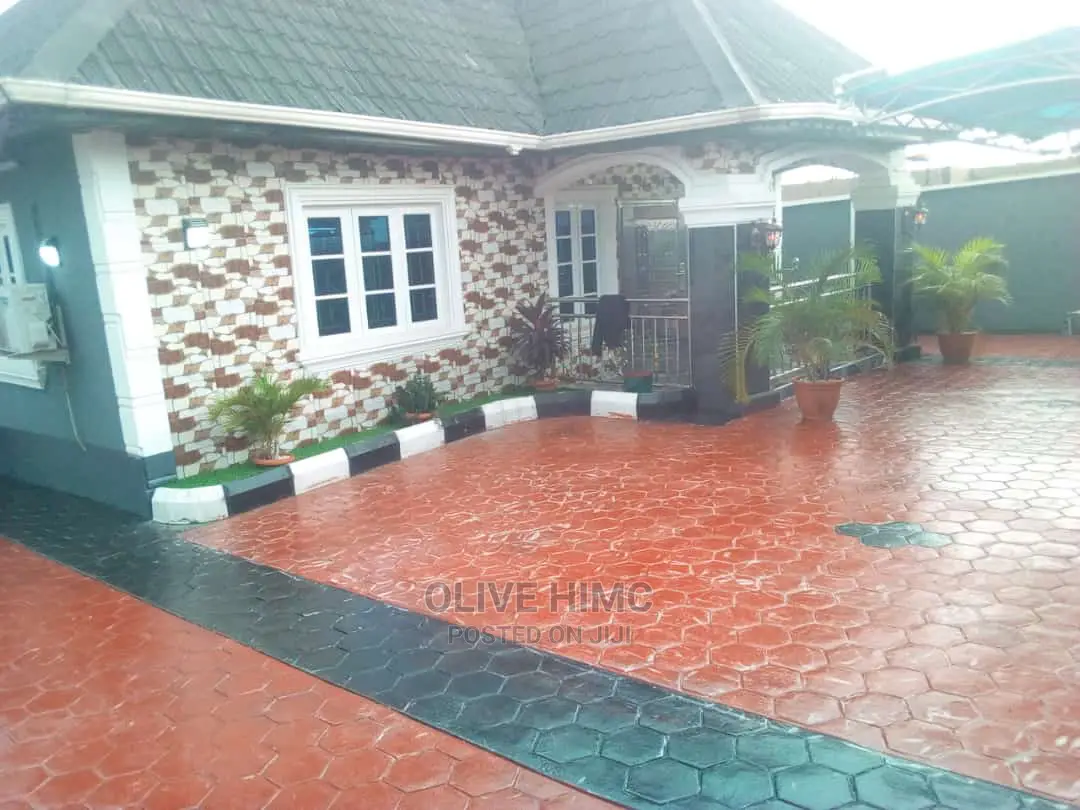 Local Concrete Stamp Floor Design