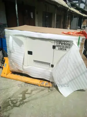 10kva Perkins Diesel Soundproof Generator 100%Coppa