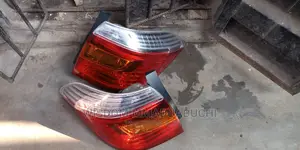 Toyota Highlander 08 Rear Light