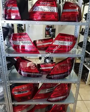 Mercedes Benz Glk,E350,C300,ML,Cla,GL,Gle Back Lights