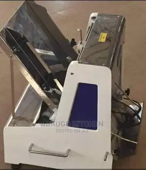 Photo - Bread Slicer Machine