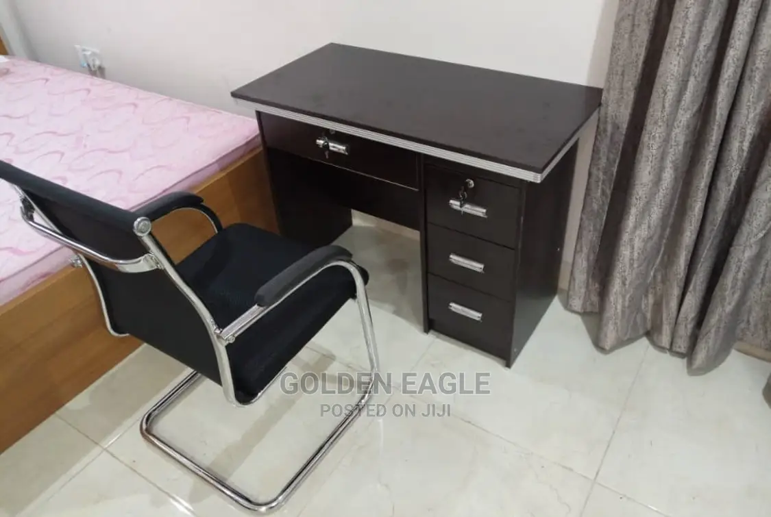 4ft Office Table and Chair