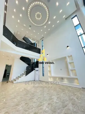 5bdrm Duplex in Ikota for Sale