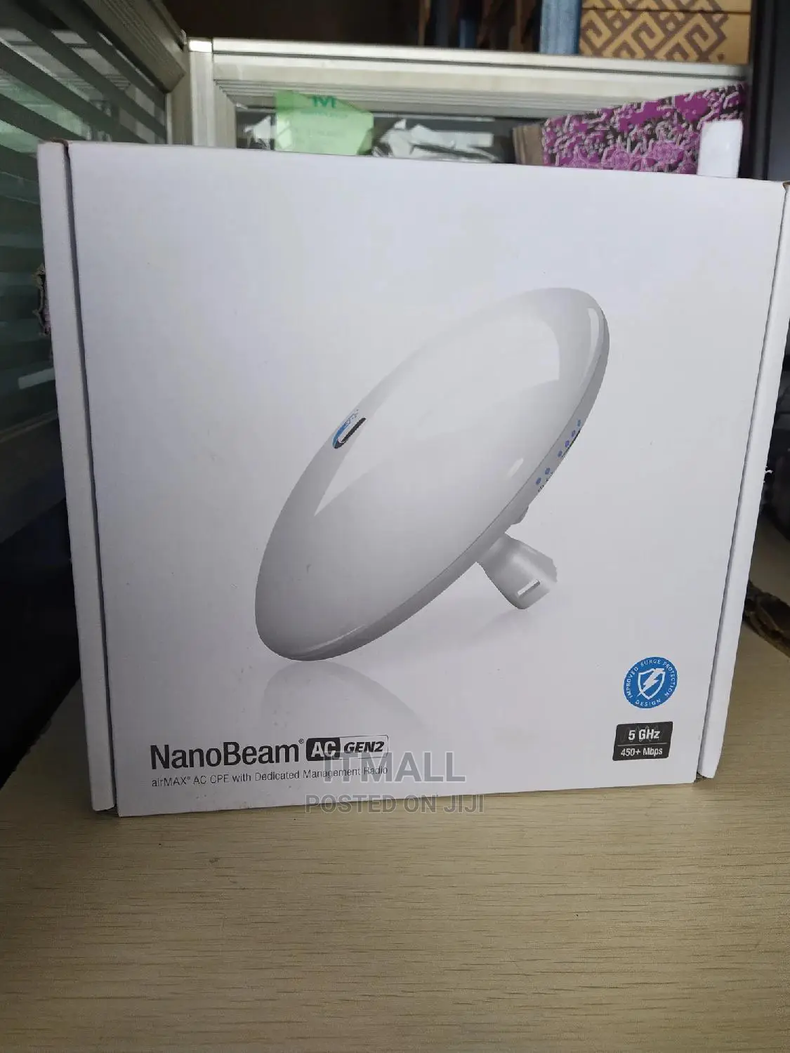 Ubiquiti Nanobeam 5ac Gen2 Access Points.