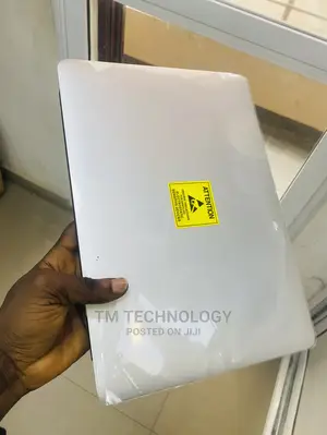 Macbook Air 2013/14/15 and 2017 Screen Replacement