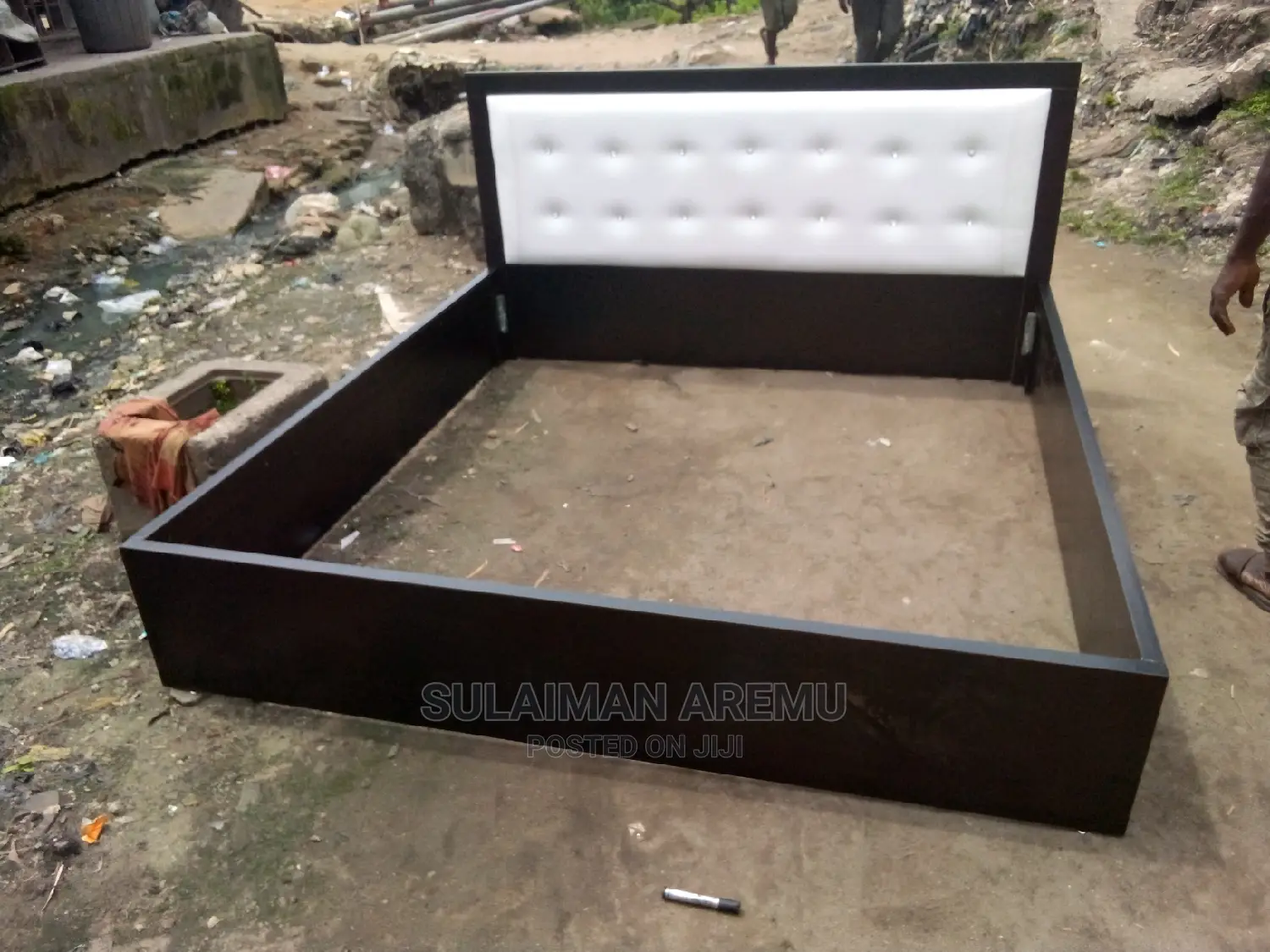 Wooden Home Bedframe