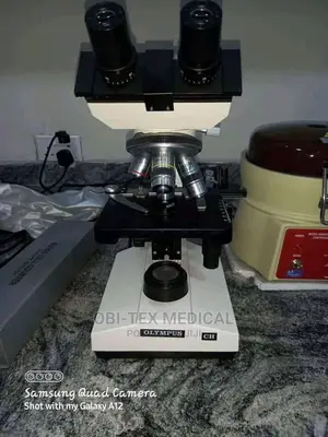Microscope