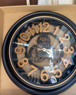 Unique Wall Clock (52cm)