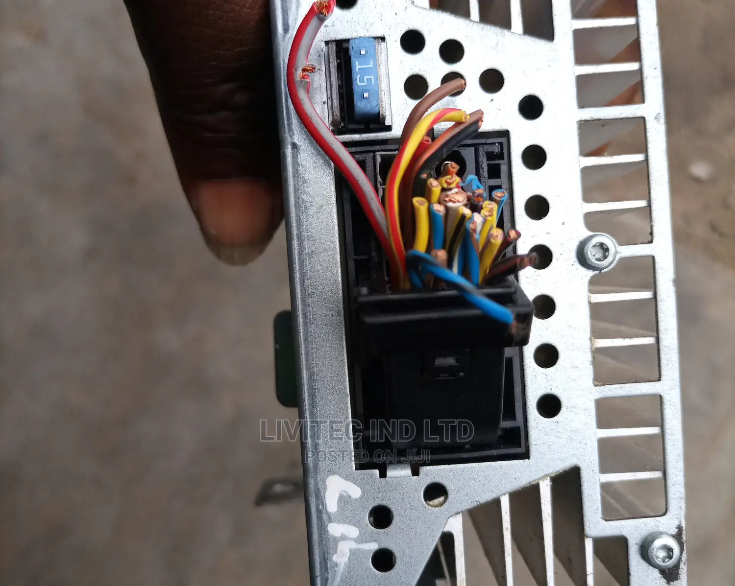 Mini Cooper Amplifier